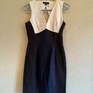 Banana republic navy/white dress size 2